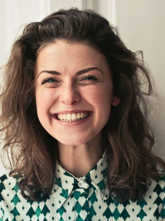 Lady-green-shirt-smiling