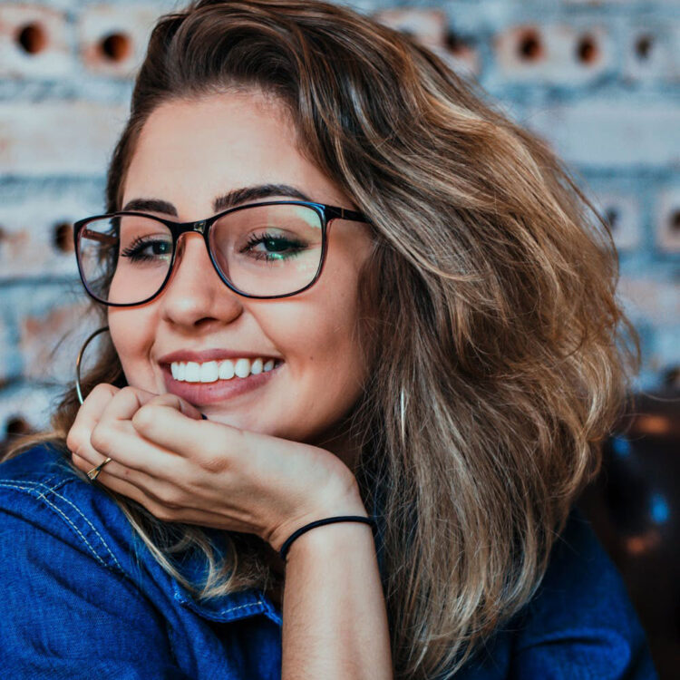 young-lady-smile